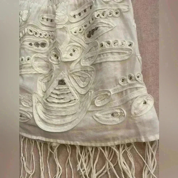 Raga Womens White Mini Nomad embosed appliqué miniskirt small NEW - Picture 4 of 13